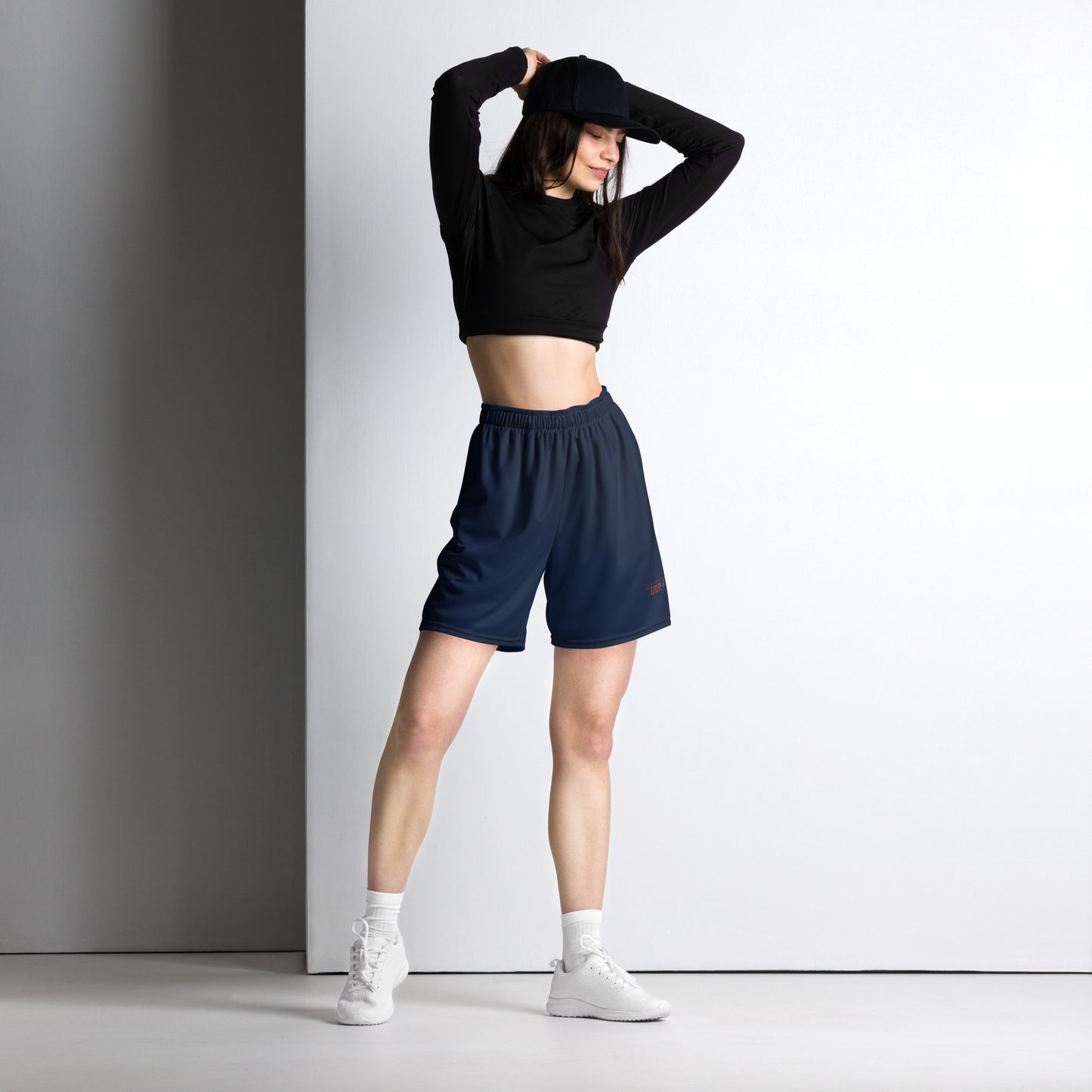 Aire Shorts - Navy